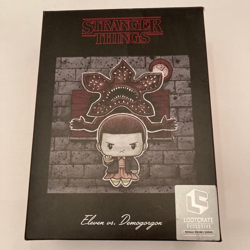 Loot‎ Crate Artist Series Stranger Things Eleven vs. Demogorgon Limited Editon